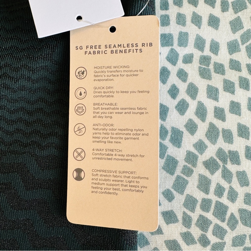 Spiritual Gangster | Seamless Leggings - Picture 5 of 6